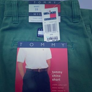 It’s Band New Pair of Men’s Tommy Hilfiger Size 33